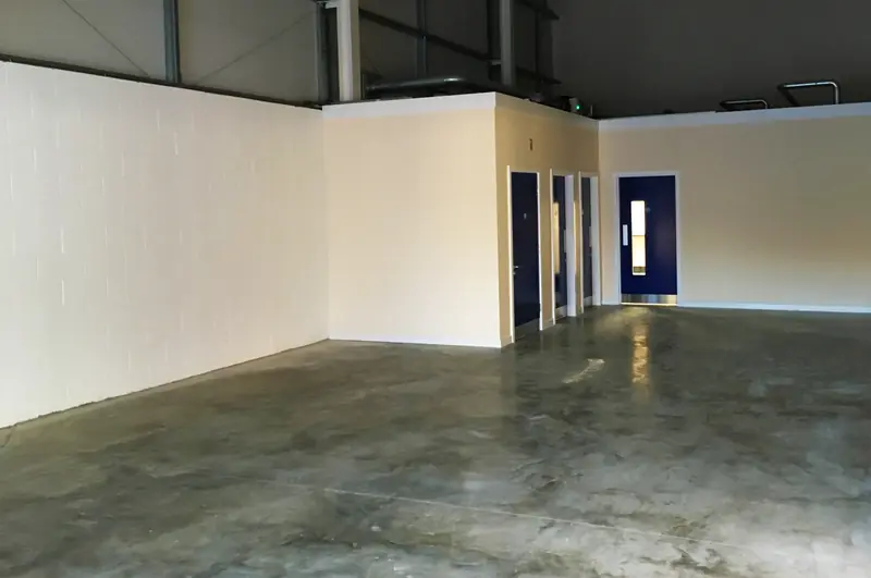 Walls, skirting and doors painted